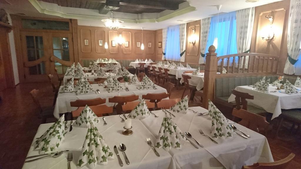 Gasthof Alte Tanne ホーフ・バイ・ザルツブルク エクステリア 写真