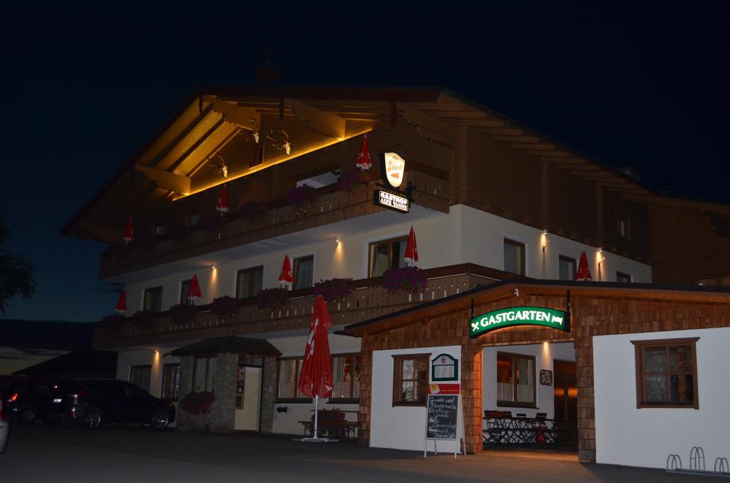 Gasthof Alte Tanne ホーフ・バイ・ザルツブルク エクステリア 写真